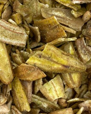 banana chips cebola e salsa