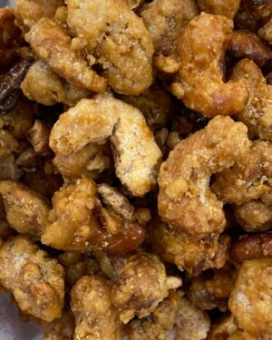 castanha de caju caramelizada com leite condensado